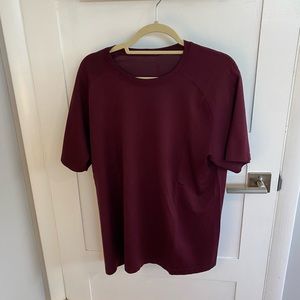 Maroon metal vent lululemon shirt